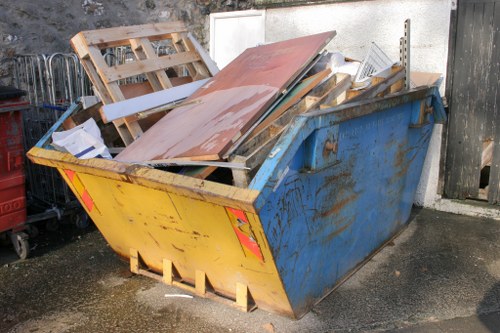Choosing a reliable flat clearance company